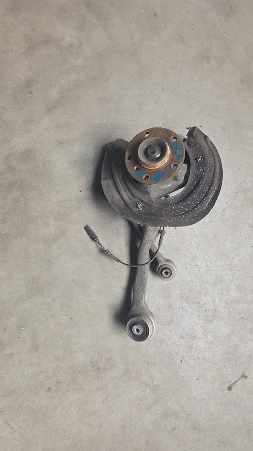 Fusee rechtsvoor met draagarm BMW 3 serie F30 F31 F34 31216792288 6792288 31216867736 6867736