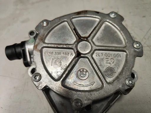 Vacuumpomp BMW 1 / 2 / 3 / 5 / X1 X3 Z4 F series N20 0710336189