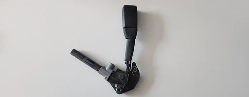 Gordelspanner insteek rechtsvoor BMW 5 / 7 serie E39 E38 72118257796 8257796