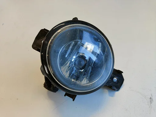 Mistlamp rechts M pakket BMW 1 / X1 X3 X5  serie E8x E84 E83 LCi E70 7837502