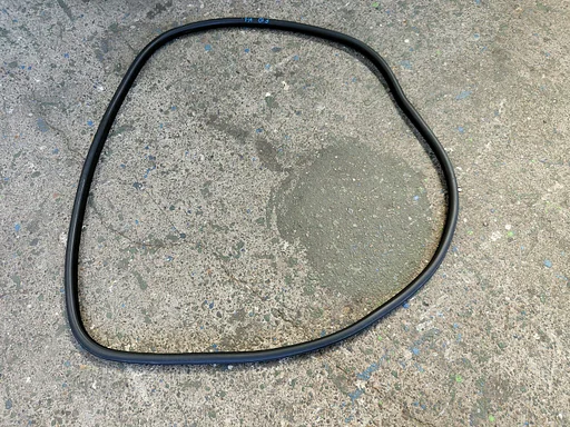 Portier deurrubber voorzijde BMW 5 serie F10 F11 7182269