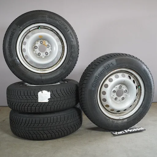 Stalen wielenset Continental Wintercontact 215/65/R16 98H
