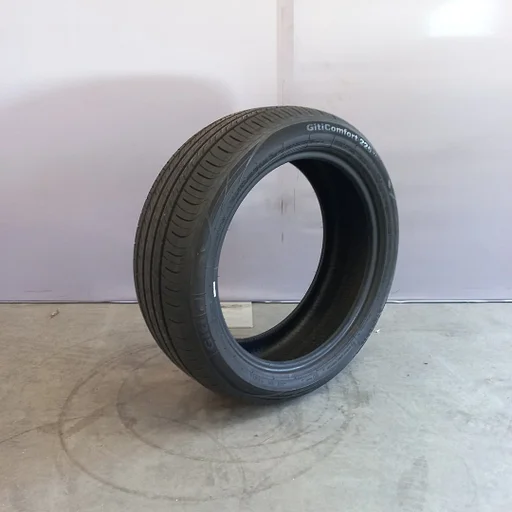 Giti Comfort 225 V1 215/50/R18 96V