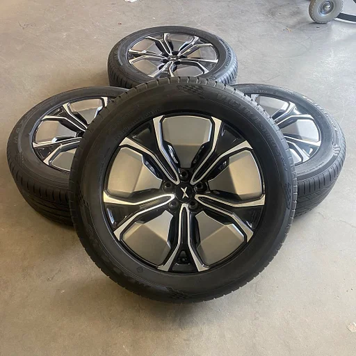 Xiaopeng G9 Maxxis Victra Sport 5 SUV 255/55/R19 111V