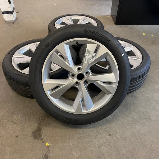 Audi Q4 E-tron Hankook Ventus S1 Evo3 EV 235/50/R20-255/45R20