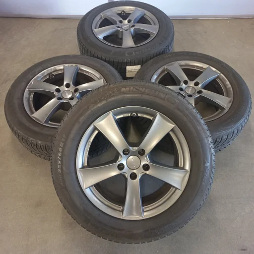 Audi A3 Vredestein Wintrac Pro Michelin X-Ice 225/60/R17 103H/99H