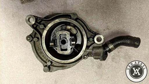 Bmw 1 2 3 4 5 6 Serie E87 E90 E60 E63 E65 E83 E70 M57 Vacuum pomp 728176