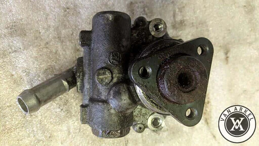 Bmw 1 3 X Serie E81 E82 E90 E91 N47  Stuurpomp stuurbekrachtigingspomp 6780459