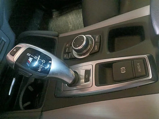 Bmw x5m pook automaat