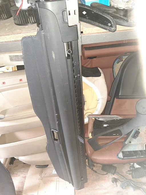 Bmw e39 kofferbak rollo rolhoes