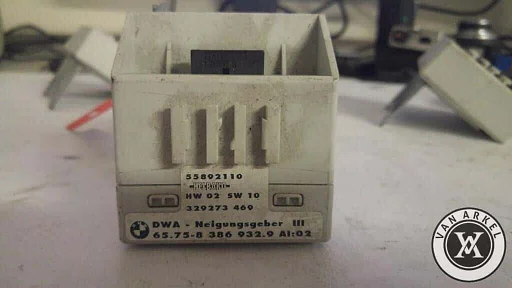 Bmw 3 Serie E46 alarm relais