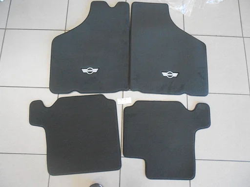 Mattenset compleet 4 stuks mini classic 1996-2001 zwart stof 1709824