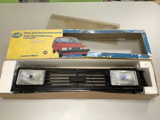 Grille zwart mistlampen Hella Leyland Austin Metro MK1 Original 05 120 006
