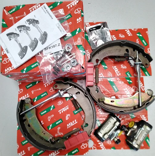 Rem revisieset Renault Twingo 1993 GSK1026