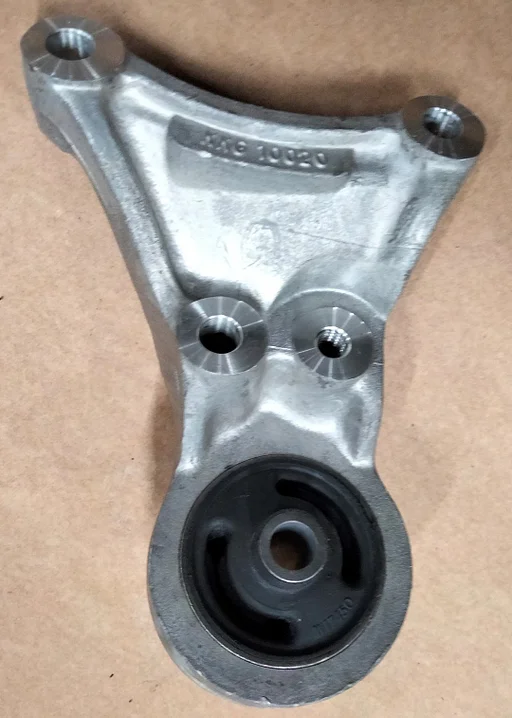 Motorsteun Austin Metro KKG10019