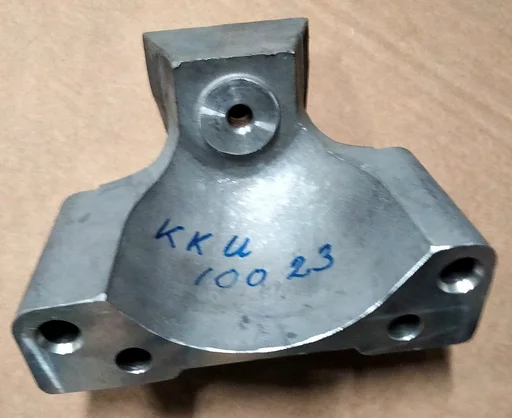 Motorsteun Austin Maestro KKU10023