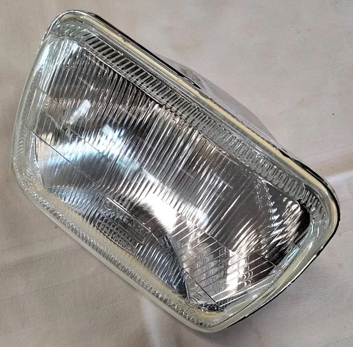 Koplamp Triumph Acclaim XAP127