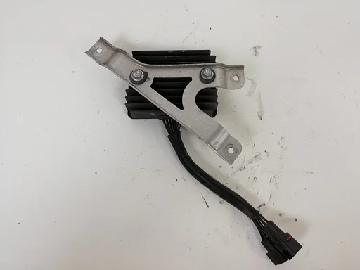 Spanningsregelaar Suzuki GSX-R 1000 K9 L0 L1 L2 L3 L4 L5 L6 2009 t/m 2016 regulator GSXR