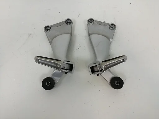 Duo voetsteunen Suzuki GSX1300R Hayabusa 1999 t/m 2007 GSX1300