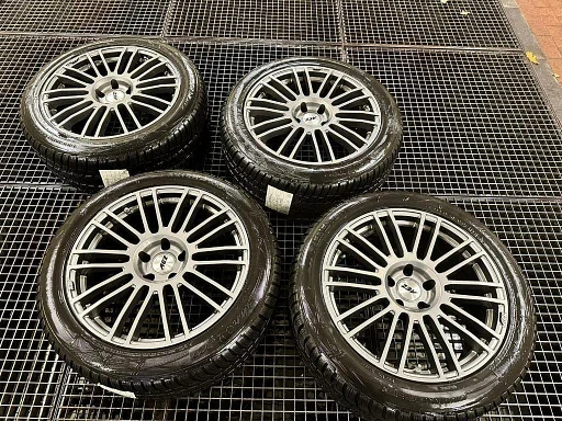 Tesla model X Vredestein 265/45/20 108V M+S Winter