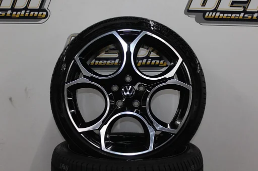 18" Dedicated VW Golf GTI velgen met Pirelli banden, niet OE