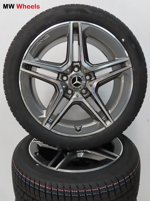 Mercedes A Klasse W177 CLA 18 inch AMG velgen winterbanden
