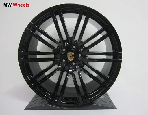 Originele Porsche Cayenne Turbo III 21 inch velgen HG zwart
