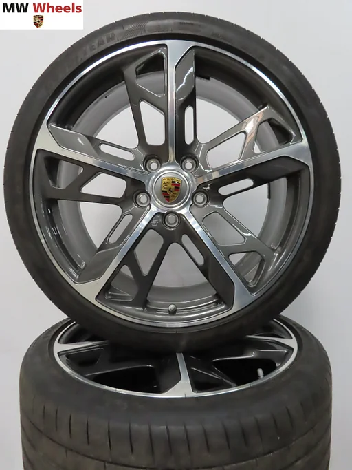 Porsche Taycan Cross Tourismo 21 inch velgen met zomerbanden
