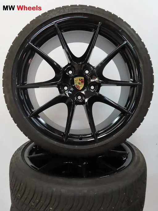 Porsche 20 inch velgen 911 991 4 en 4 S met winterbanden