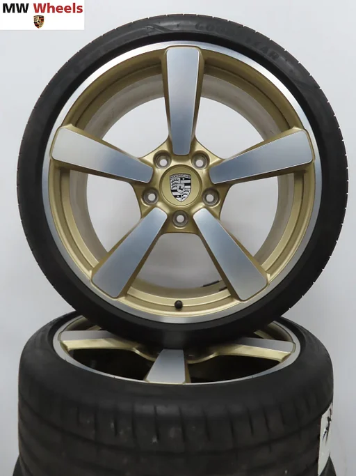 Originele Porsche 911 992 set 21 inch velgen zomerbanden
