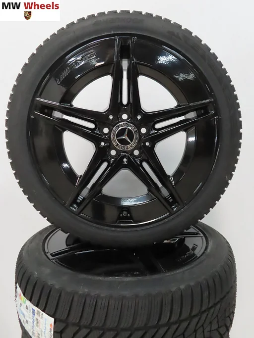 Mercedes C klasse W206 AMG 18 inch velgen winterbanden nieuw
