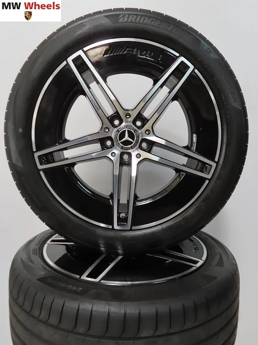 Mercedes E klasse W214 AMG 19 inch velgen met zomerbanden