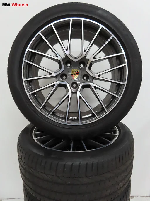 Porsche 21 inch Origineel velgen Cayenne SUV met zomerbanden