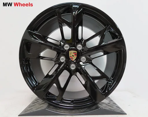 Porsche Taycan 21 inch Origineel velgen Cross Turismo