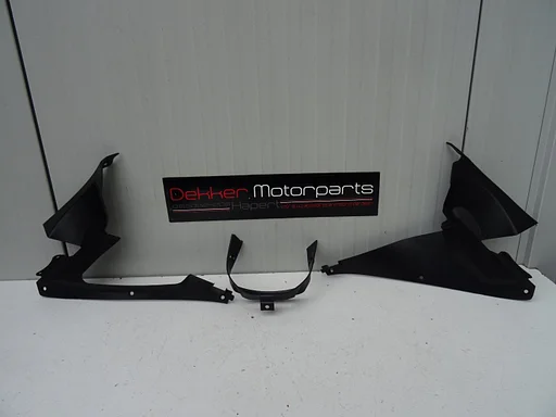 R + L Afwerkkapjes in Zijpaneel Honda CBR1000RR 2004-2005