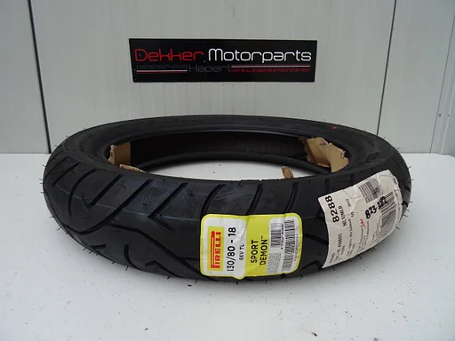 Pirelli Sport Demon Achterband # 130/80-18 # Dot 23 # Nieuw!