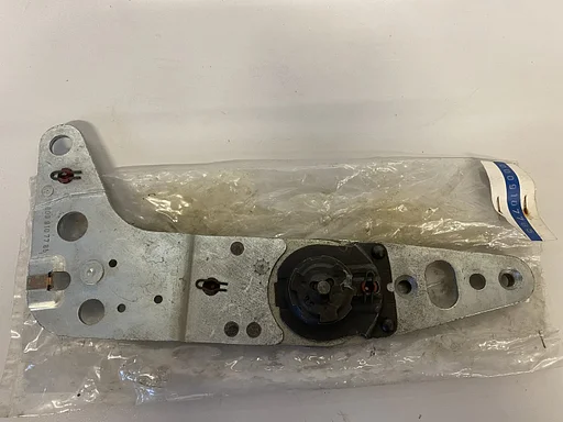 NEU NOS Lehnenverstellung links rechter Sitz für Mercedes-Benz R107 Coupe SLC C107