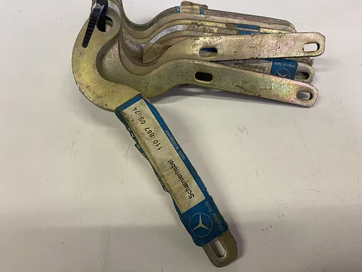 NOS scharnier motorkap links Mercedes W110 W111 W114 W115