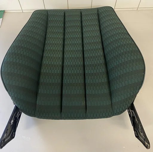 NEU NOS Rückenlehne links Stoff grün für Mercedes-Benz W201 Mopf
