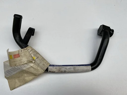 NOS leiding koelwater achterzijde Mercedes W126 R107 300