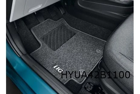 Hyundai i10 (3/20-) Mattenset (4x) tekst 'i10' standaard Origineel! K7141ADE00