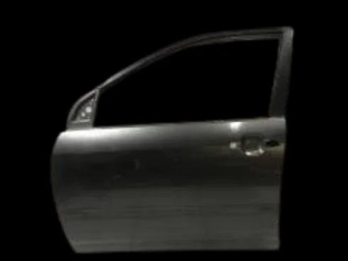 Toyota Corolla E12 (1/02-5/07) voorportier links (te spuiten) Origineel! 6700202171