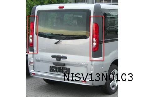 Nissan NV300 (8/16-2/22 X82) sierlijst achterlicht Links origineel! 7693400Q1F