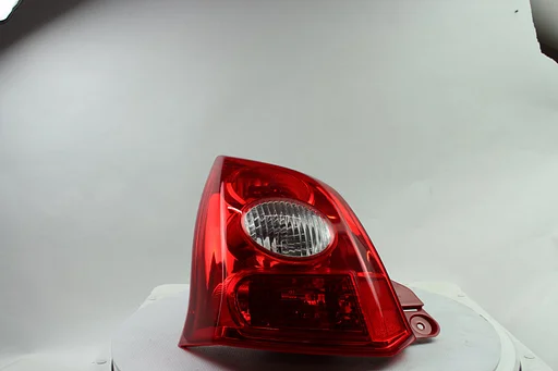 Suzuki Alto GF (1/09-6/15) (AMF) achterlicht Links (Beschadigd!) 35671M68K10 RESTPARTIJ !!!