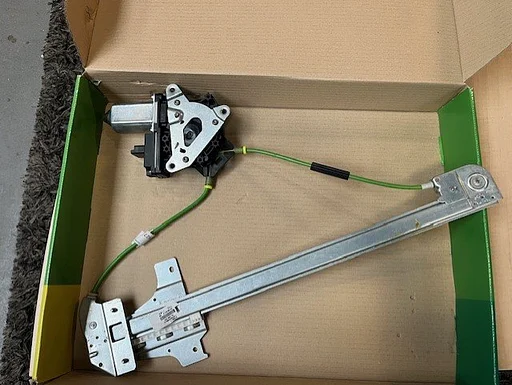 Citroen/Fiat/Lancia/Peugeot Raammechaniek Rechts achter (elb. inc. motor) OES! 922479