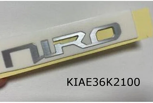 Kia Niro Emblem Text ''Niro'' Heckklappe Links Original! 86311G5000