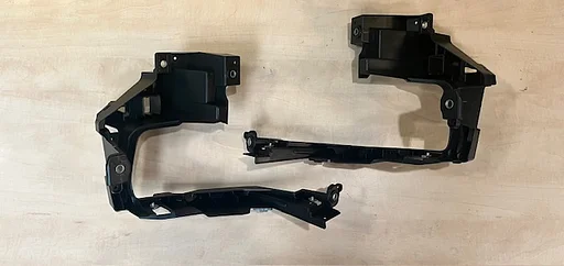 Citroen C3 Aircross (7/21-11/24) (A88) set koplampsteunen voorbumper (Links+Rechts) Origineel! 1682869280 RESTPARTIJ!