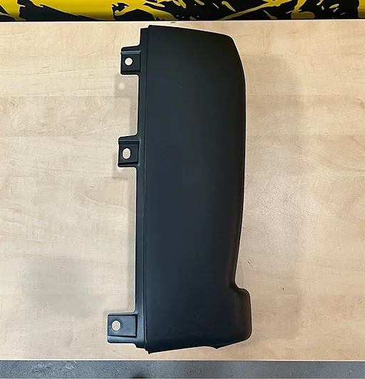 Citroen/Fiat/Peugeot (-1/18) achterbumperhoek Links (versie Maxi) (donkergrijs) MQ+ 1651537 RESTPARTIJ!