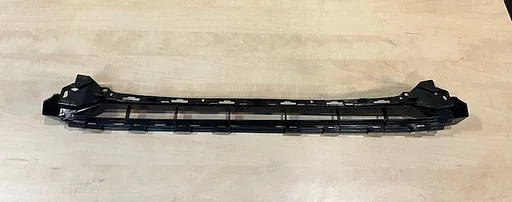 Audi A6 Avant/Sedan (5/16-) voorbumpergrille midden onder Origineel! 4G0807683C RESTPARTIJ!