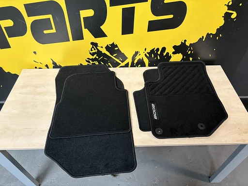 Peugeot 2008 (2/20-) Mattenset (4x) 'standaard' Origineel! 1656240380 RESTPARTIJ!